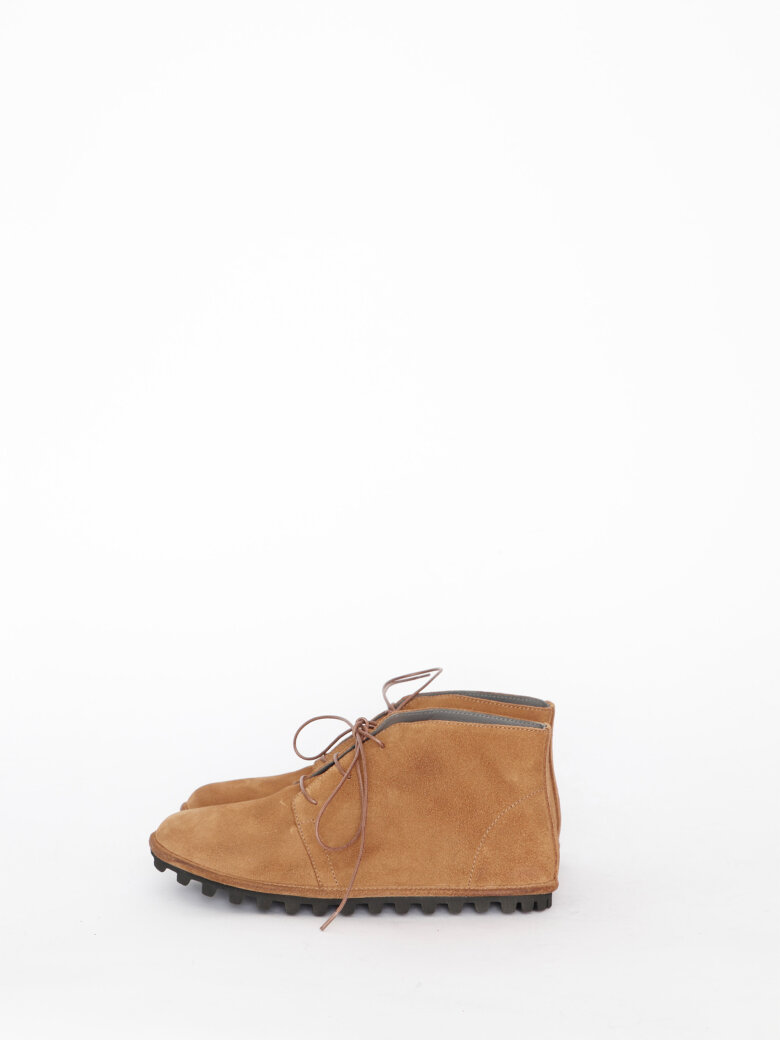 Lofina - Desert boot with a flexible sole