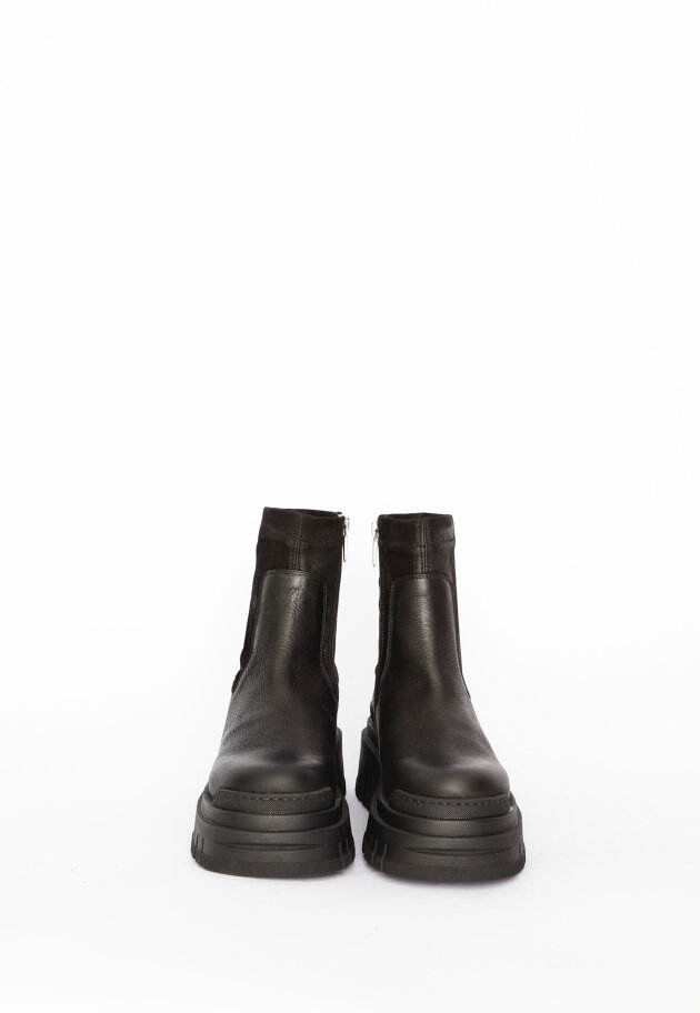 Lofina - Boot with suede and zipper
