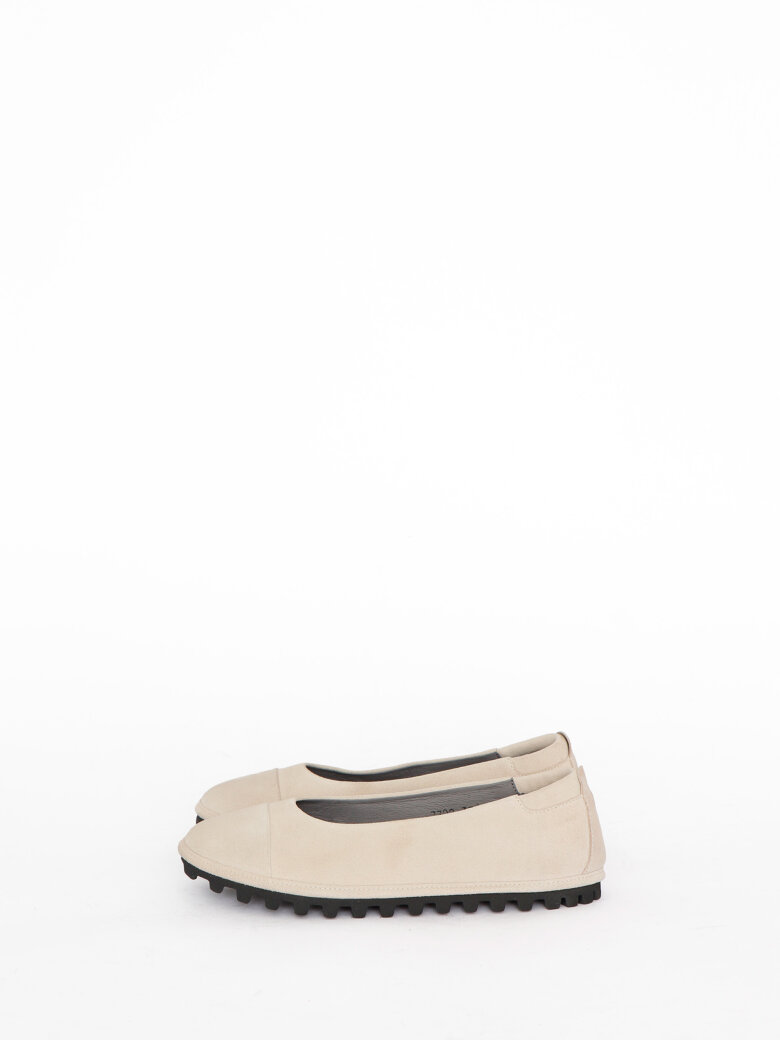 Lofina - Ballet flat with a flexible sole