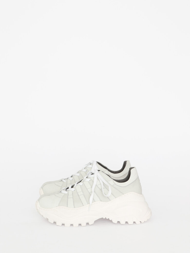 Lofina - Sneakers med snøre