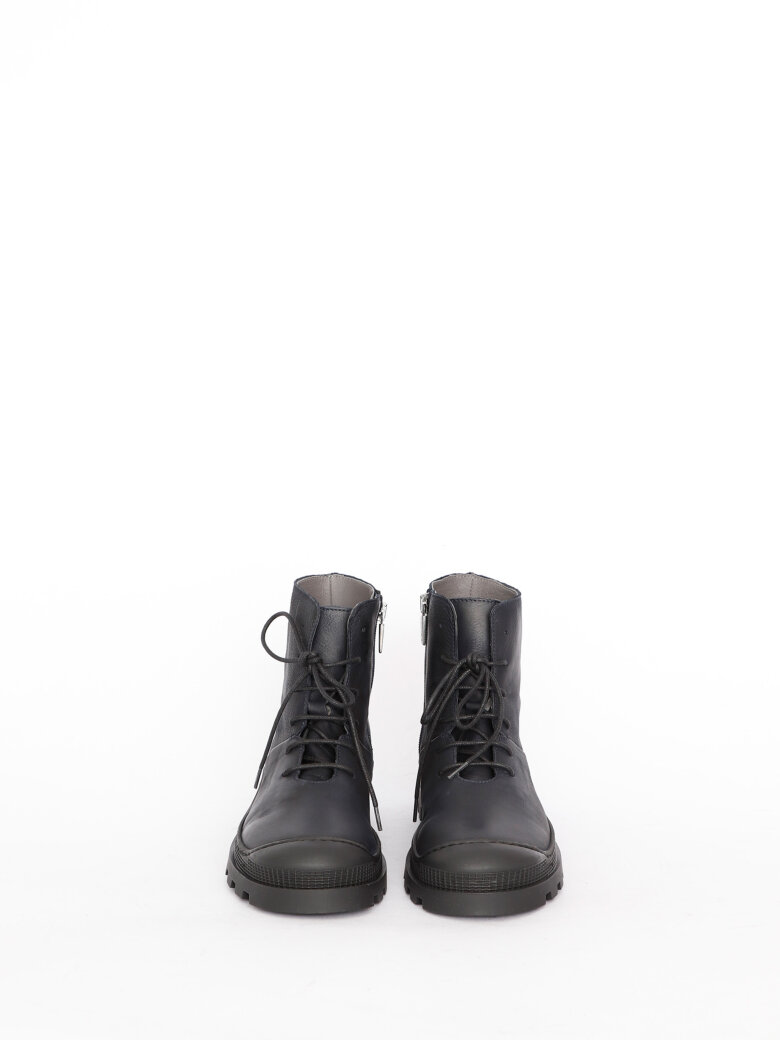Lofina - Boot with laces and zipper