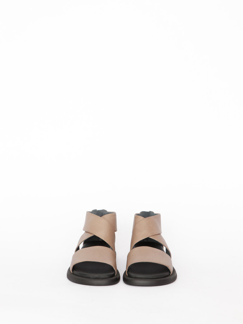 Lofina - Sandal with zipper