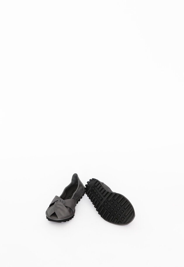 Lofina - Ballet flat with a flexible sole