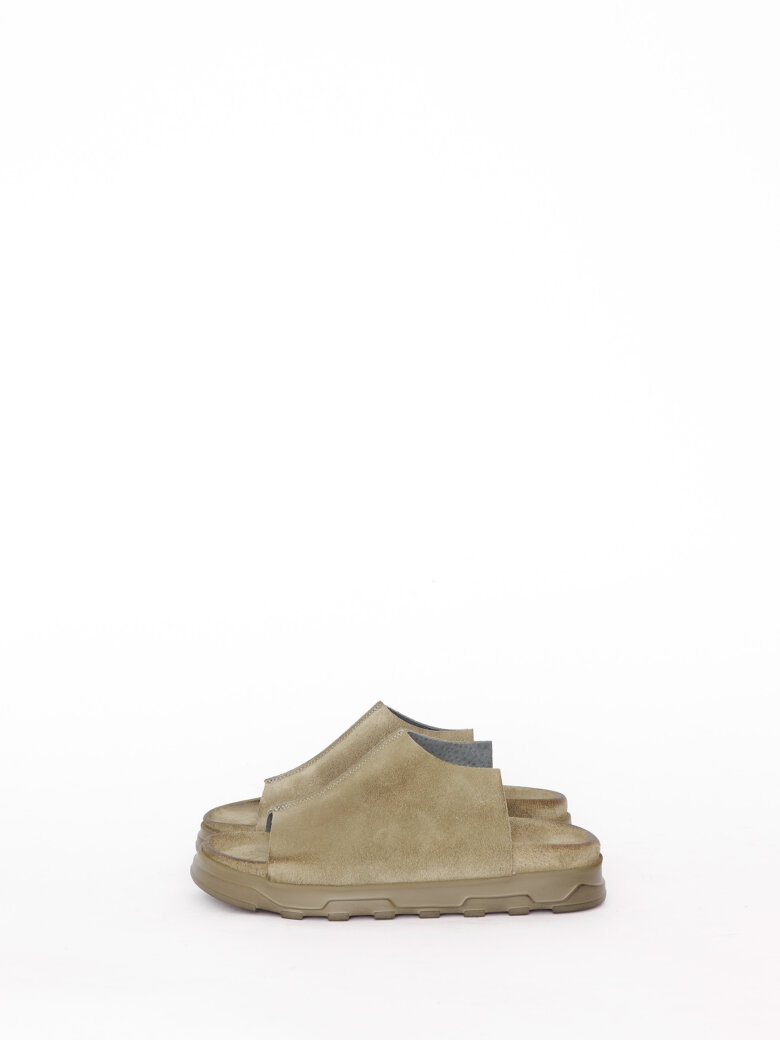 Lofina - Sandal with footbed sole