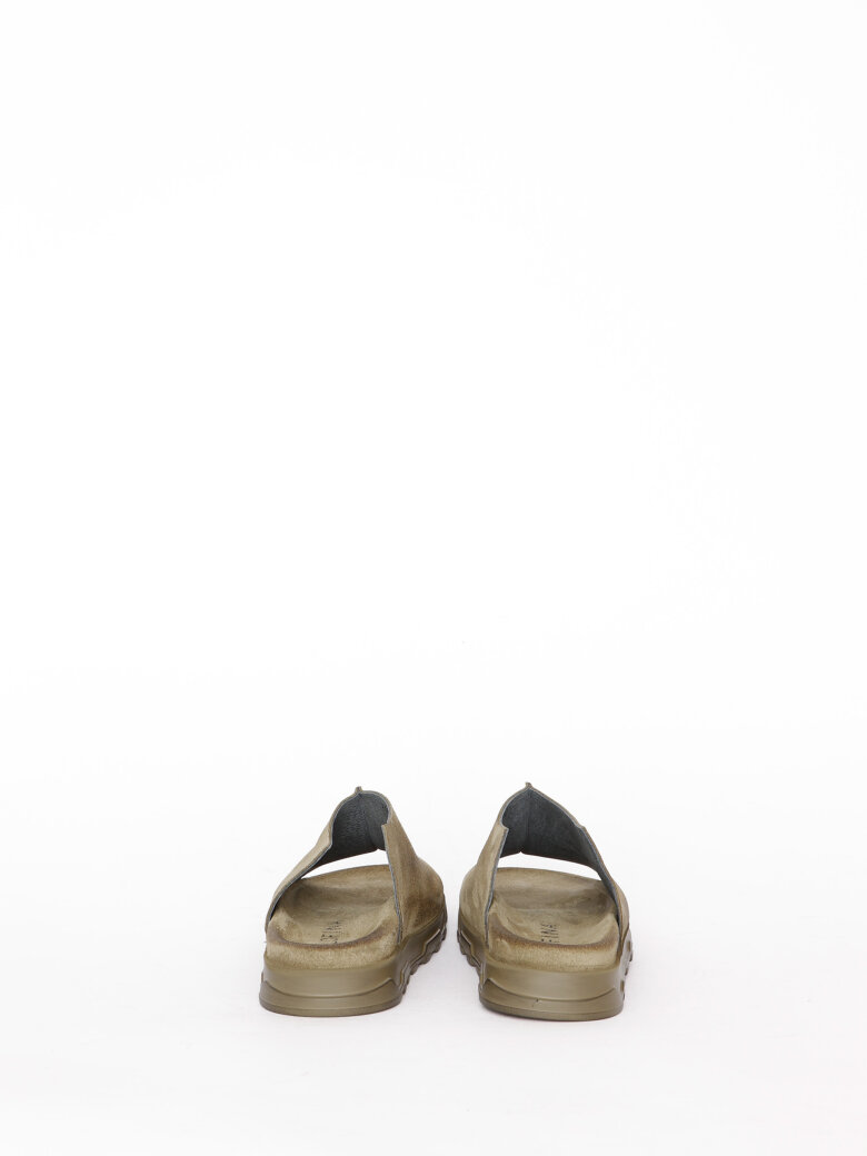 Lofina - Sandal with footbed sole