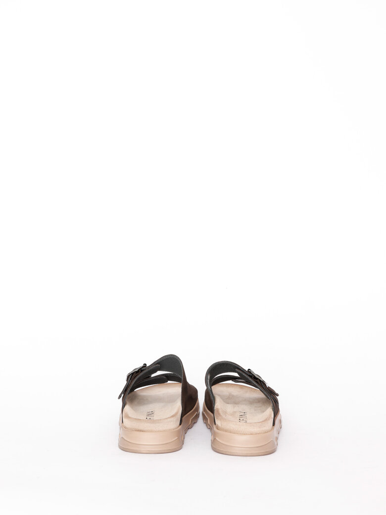 Lofina - Sandal with footbed sole and buckles