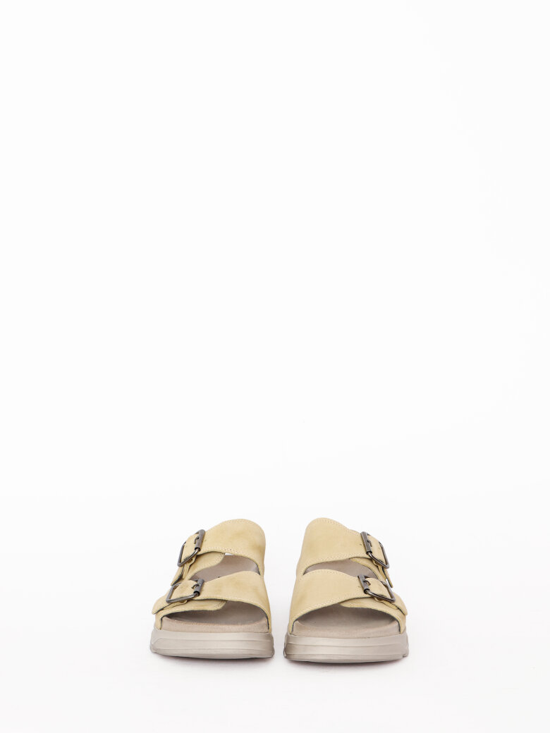 Lofina - Sandal with footbed sole and buckles