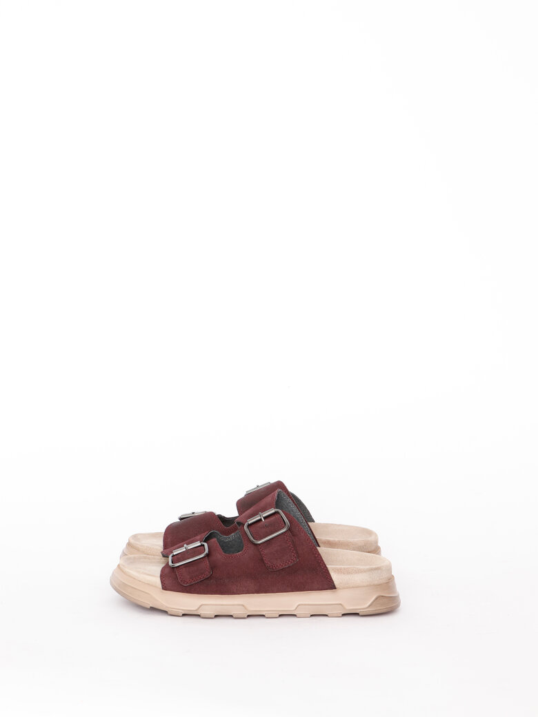 Lofina - Sandal med fodsengssål og spænder