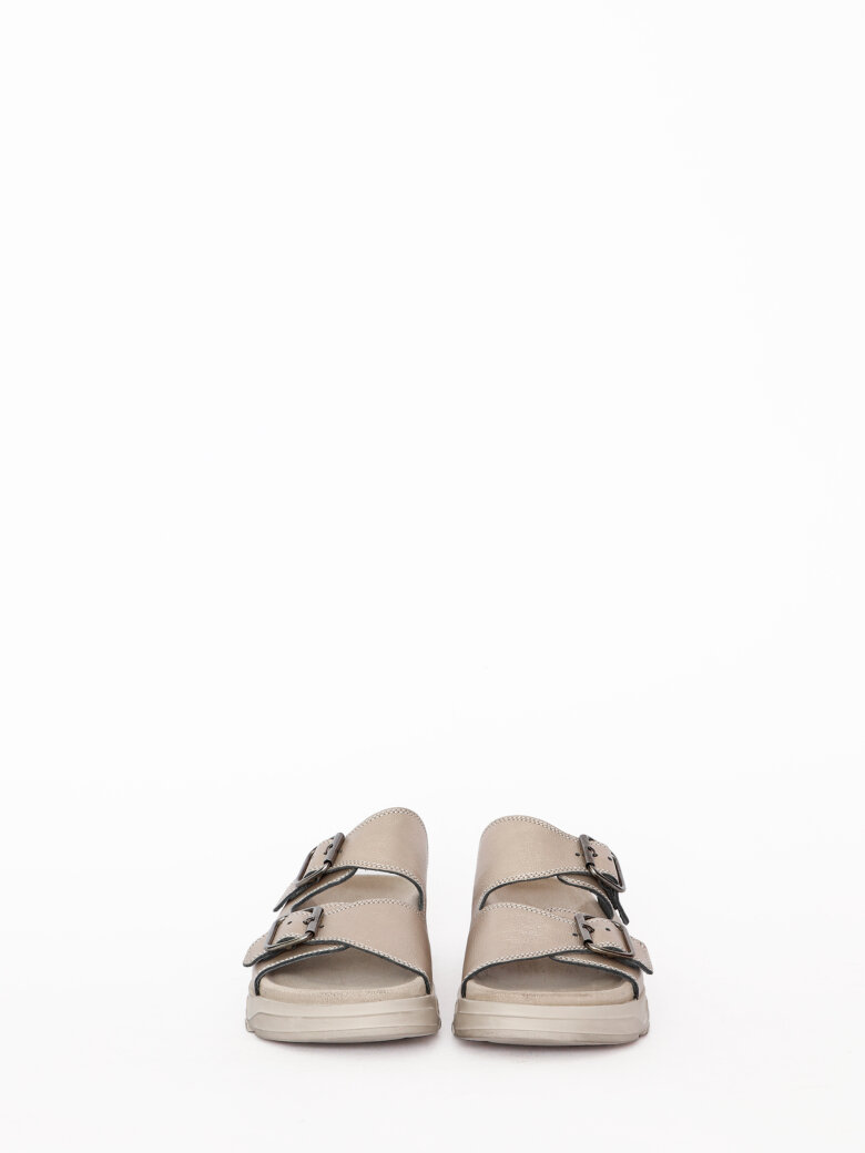 Lofina - Sandal with footbed sole and buckles