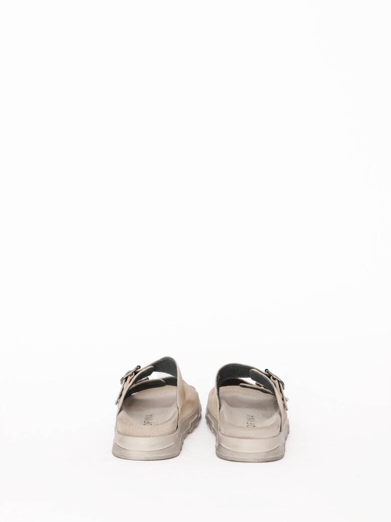 Lofina - Sandal with footbed sole and buckles