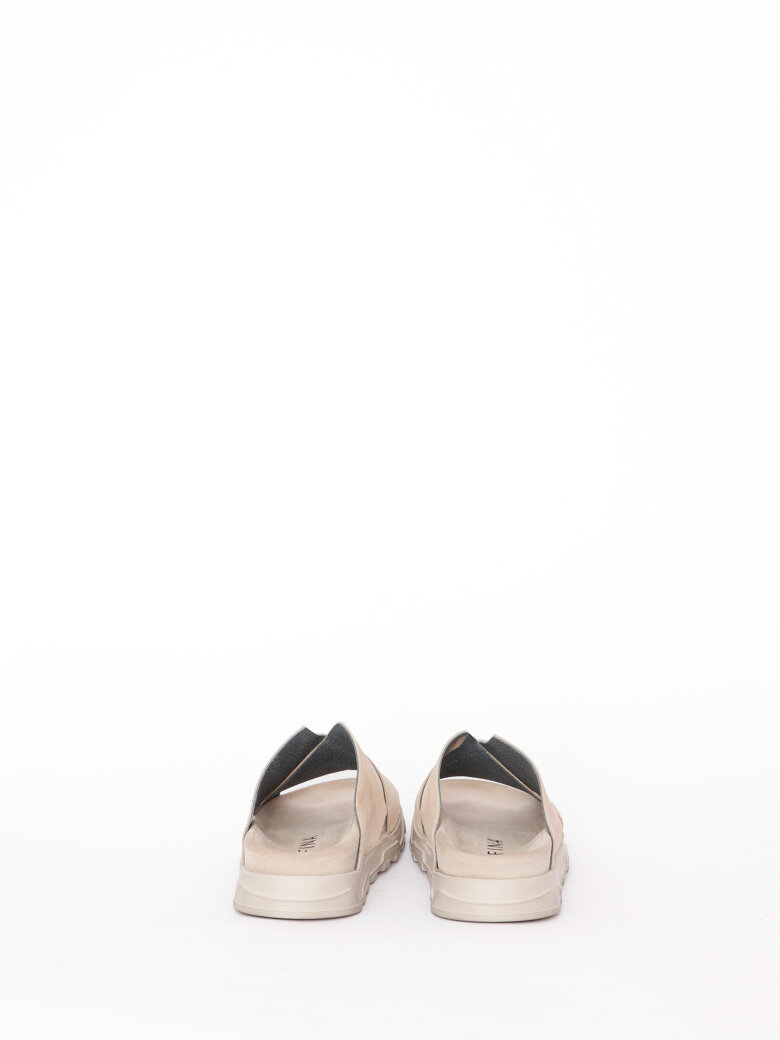 Lofina - Sandal with footbed sole