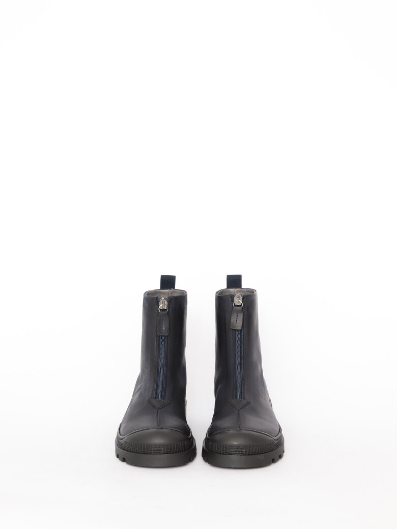 Lofina - Boot with front zipper