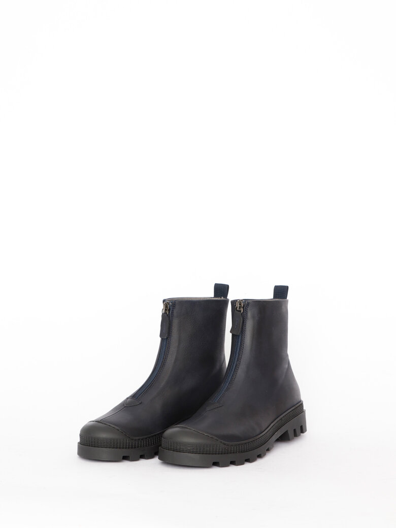Lofina - Boot with front zipper