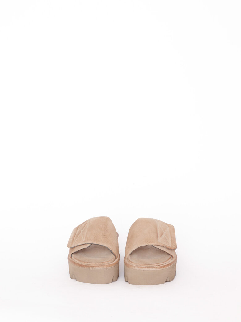 Lofina - Sandal med velcrolukning