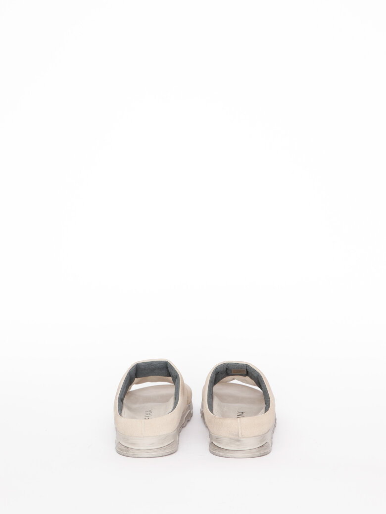 Lofina - Sandal med fodsengssål