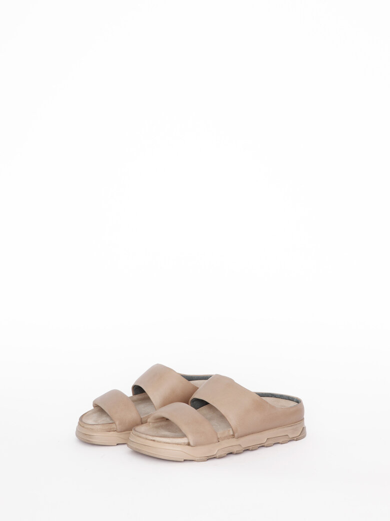 Lofina - Sandal med fodsengssål
