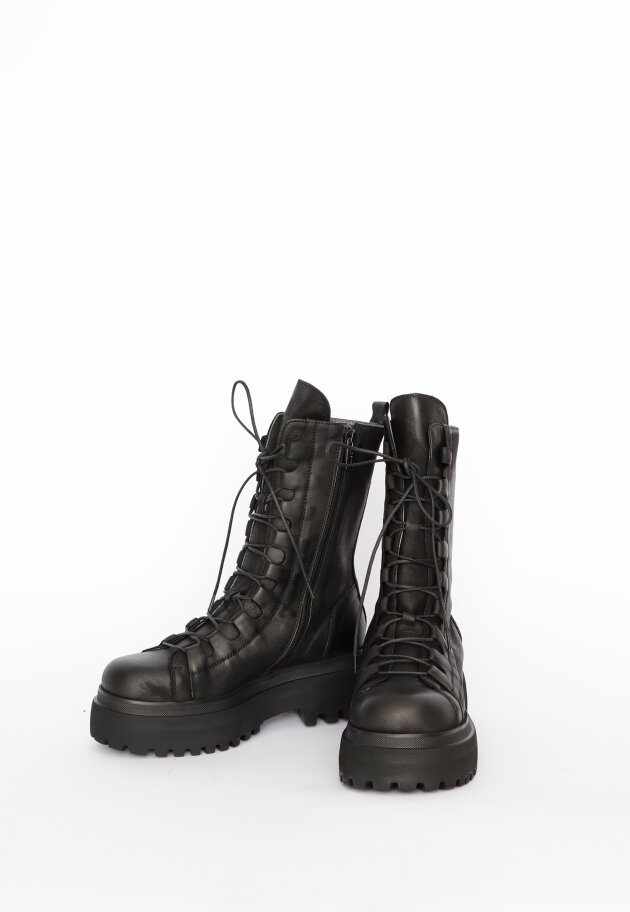 Lofina - Boot with laces and zipper