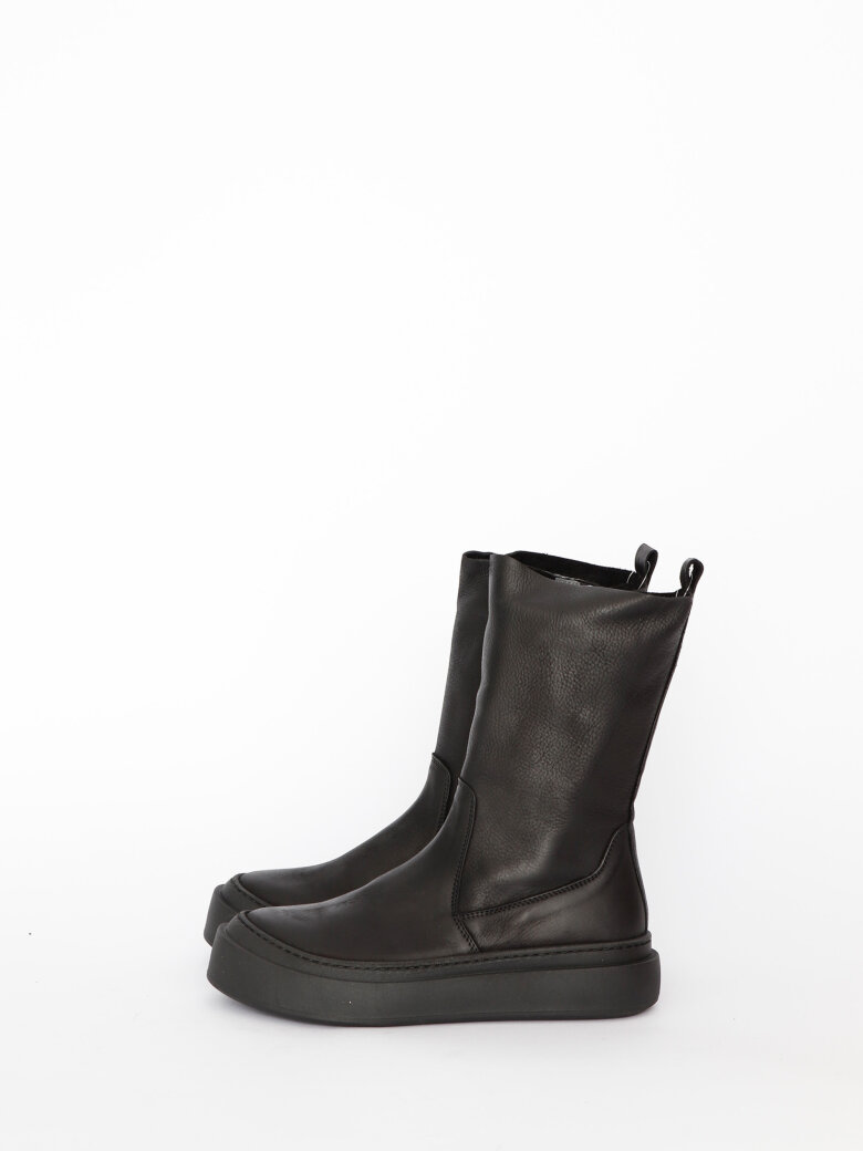 Lofina - Boot with loose leather shaft and zipper