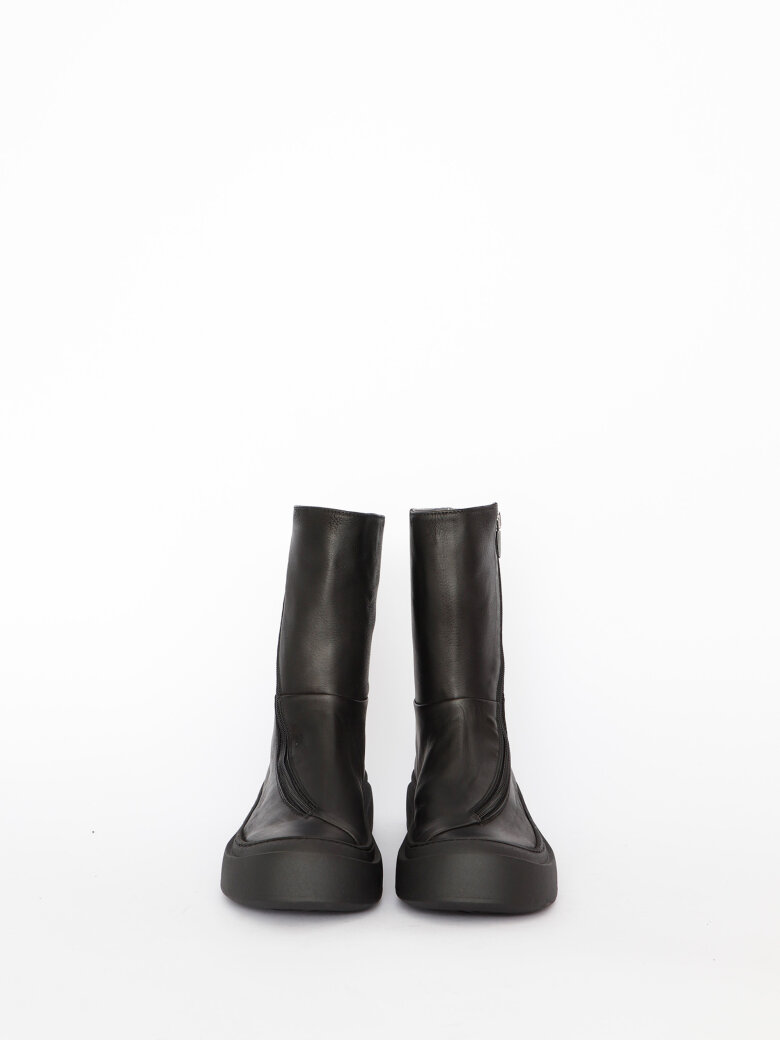 Lofina - Boot with twisted zipper