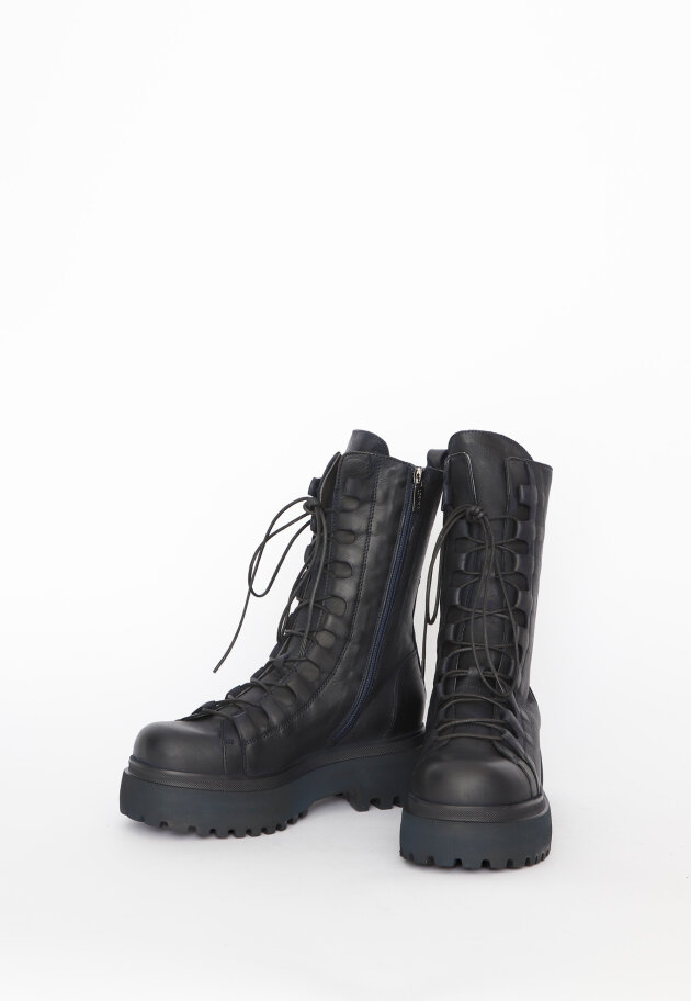 Lofina - Boot with laces and zipper