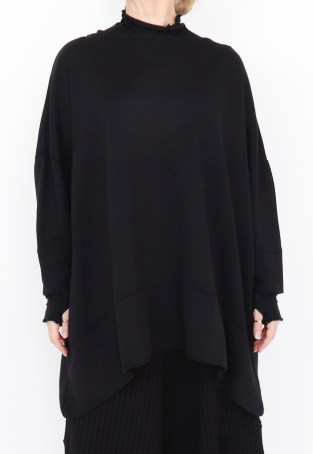 Sort Aarhus - Oversize bluse med 3/4-ærmer Sort Aarhus - Oversize bluse med 3/4-ærmer