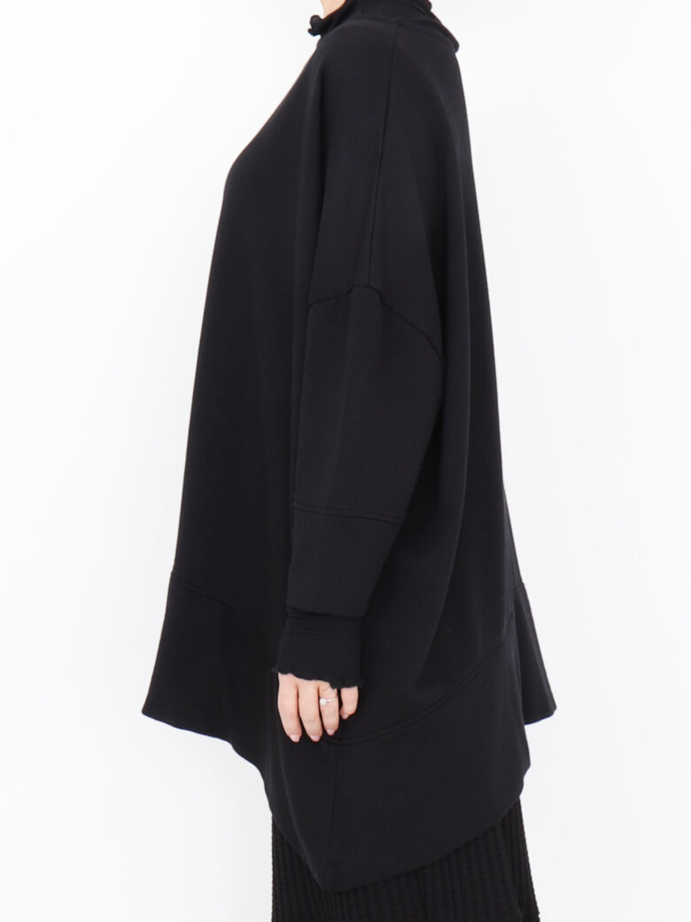 Sort Aarhus - Oversize bluse med 3/4-ærmer
