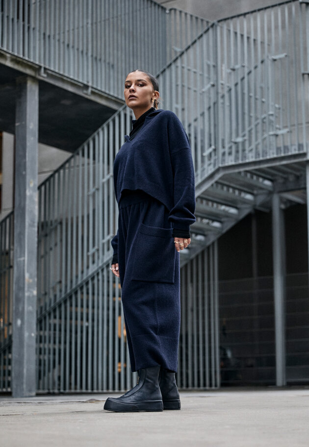 Lofina - Støvle med front-lynlås