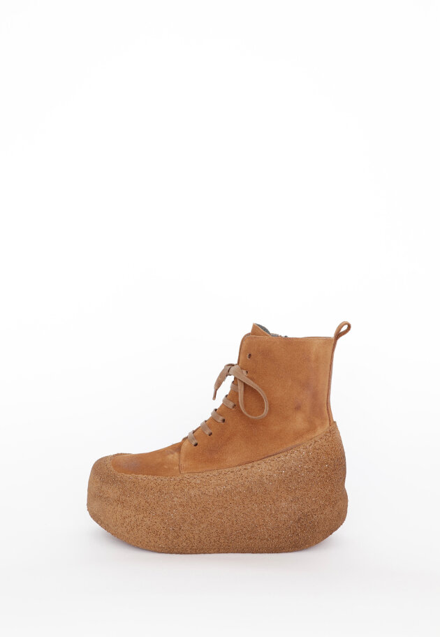 Lofina - PRE ORDER! Boot with laces and a zipper