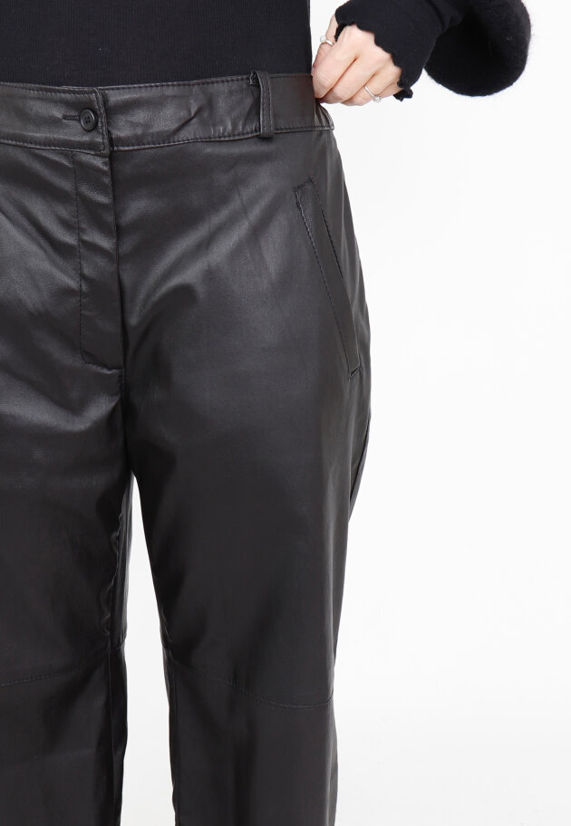 Sort Aarhus - 3/4 length leather pants