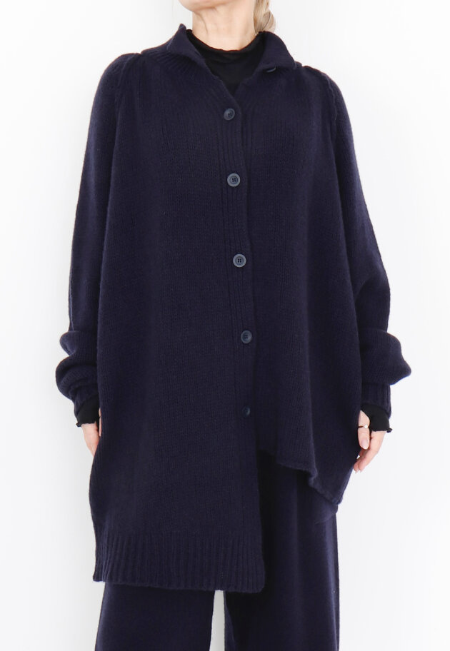 Sort Aarhus - Strikket cardigan/bluse i merinould
