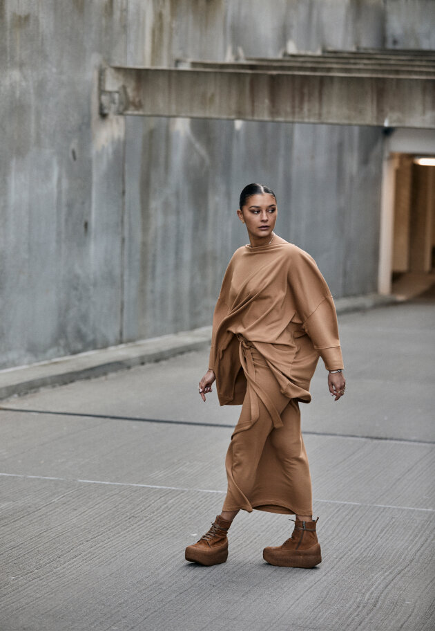 Sort Aarhus - Oversize bluse