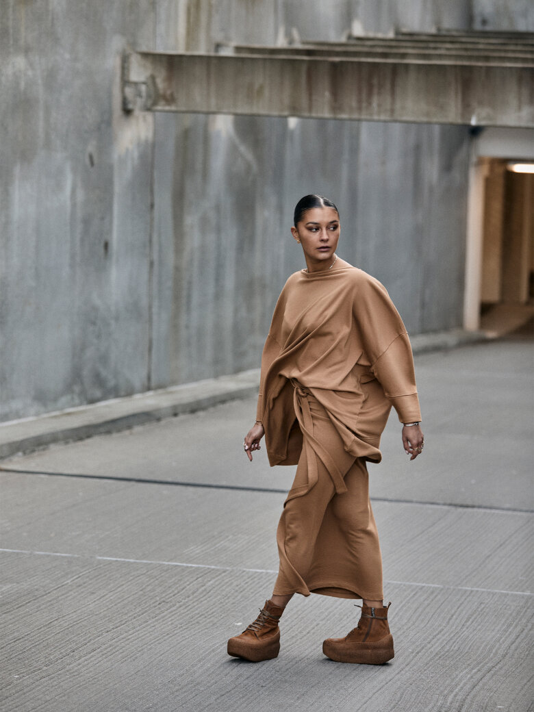 Sort Aarhus - Oversize bluse