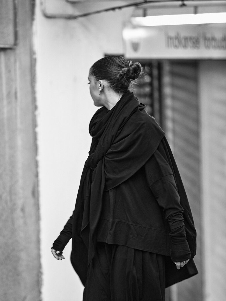 Sort Aarhus - Scarf in organic cotton