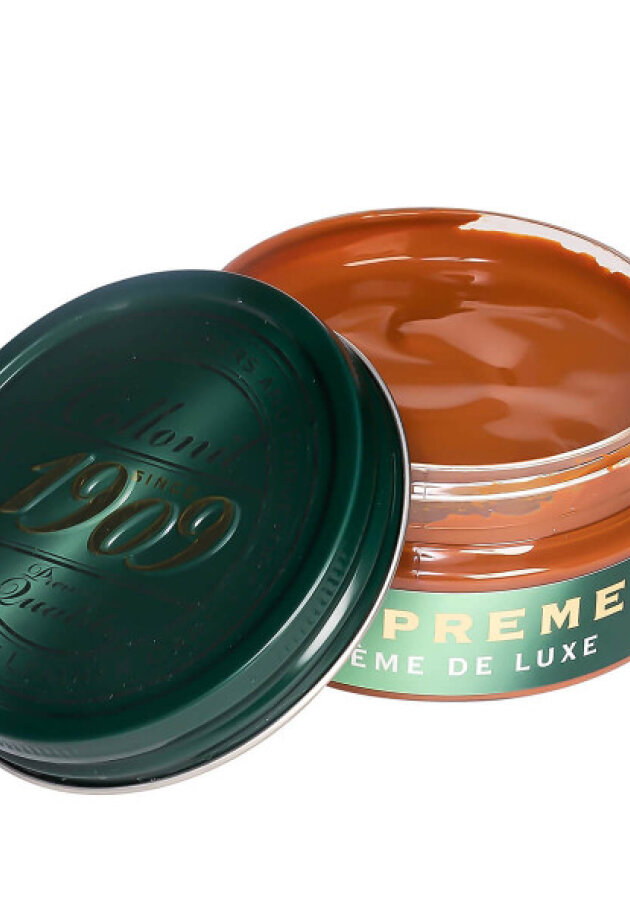 Light brown shoe polish