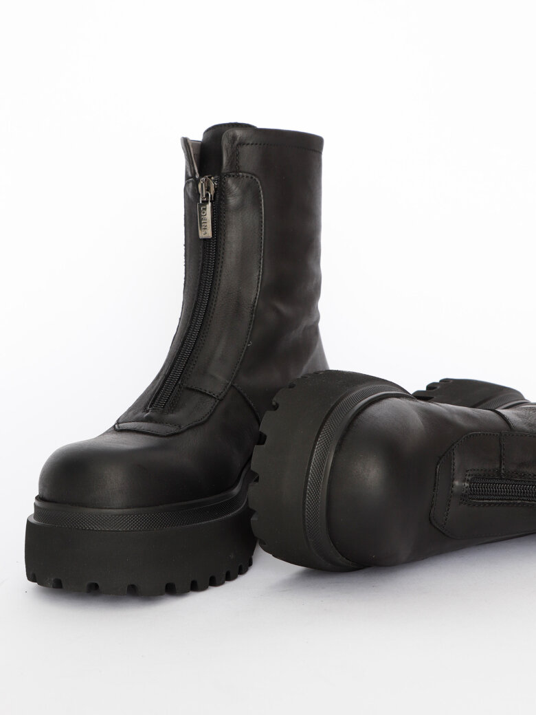 Lofina - Boot with front zipper