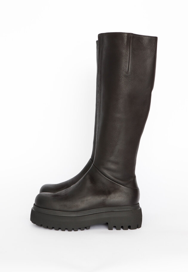 Lofina - Long boot with zipper Lofina - Long boot with zipper