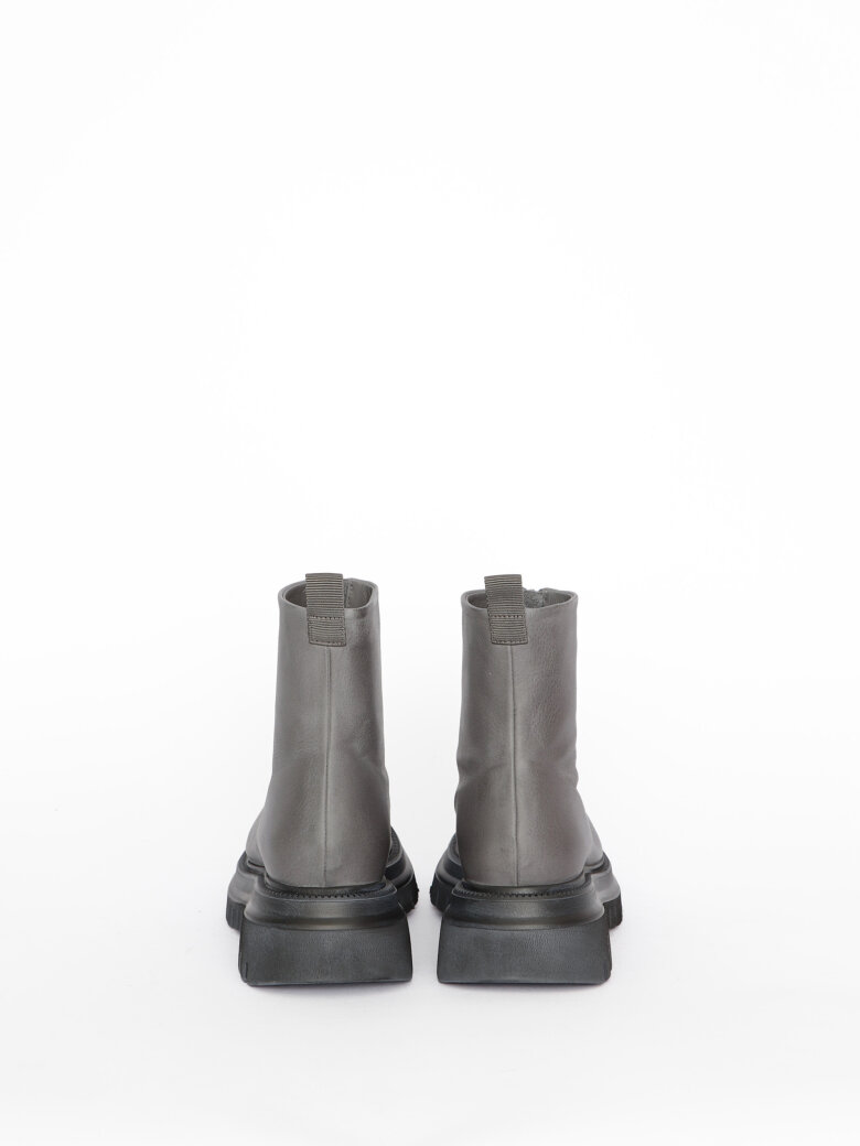 Lofina - Boot with front zipper
