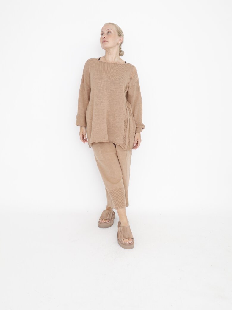 Sample knit