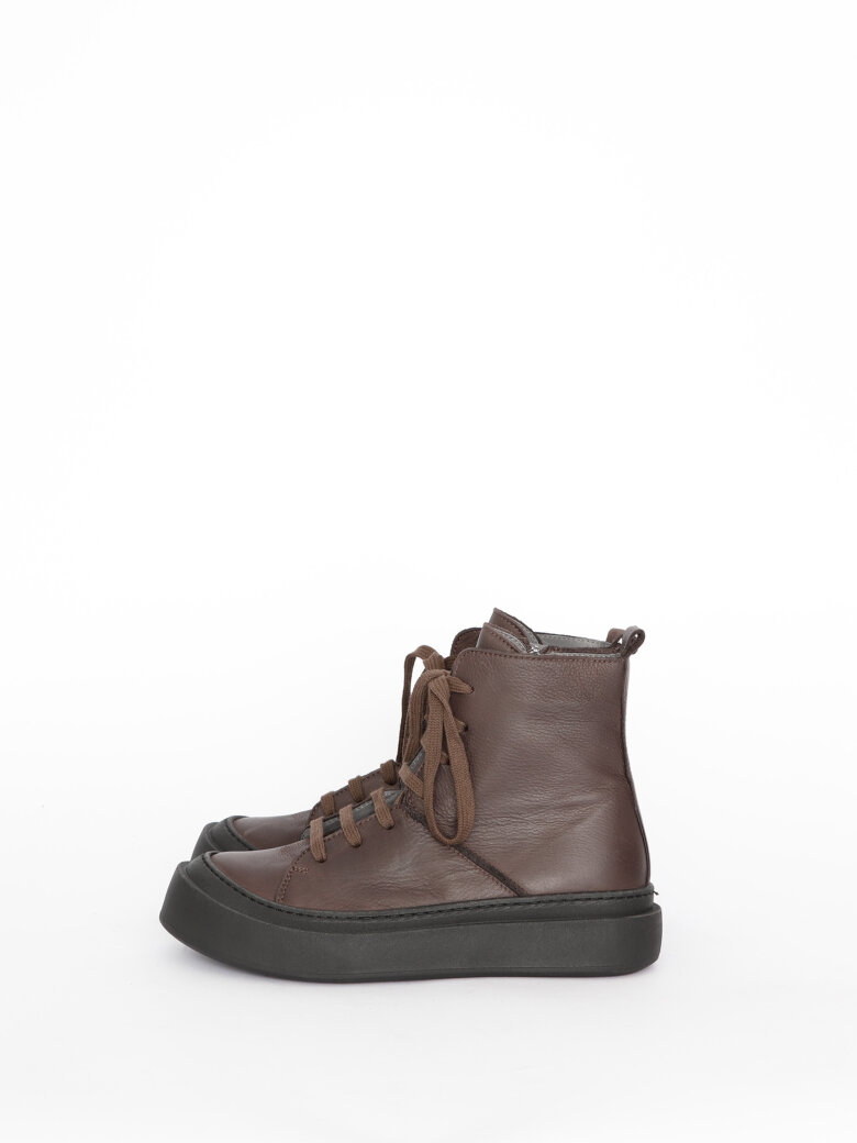 Lofina - Boot with laces and zipper