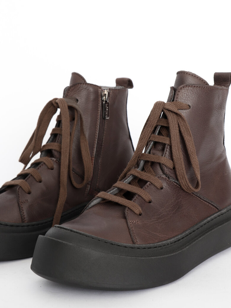 Lofina - Boot with laces and zipper
