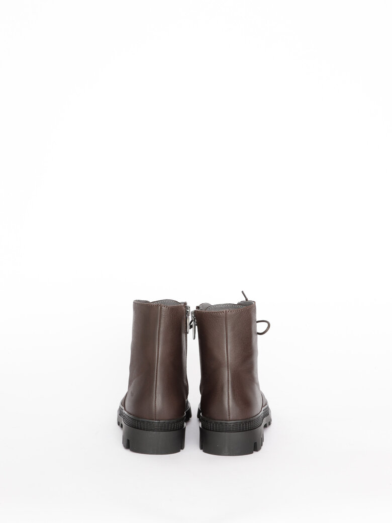 Lofina - Boot with laces and a zipper