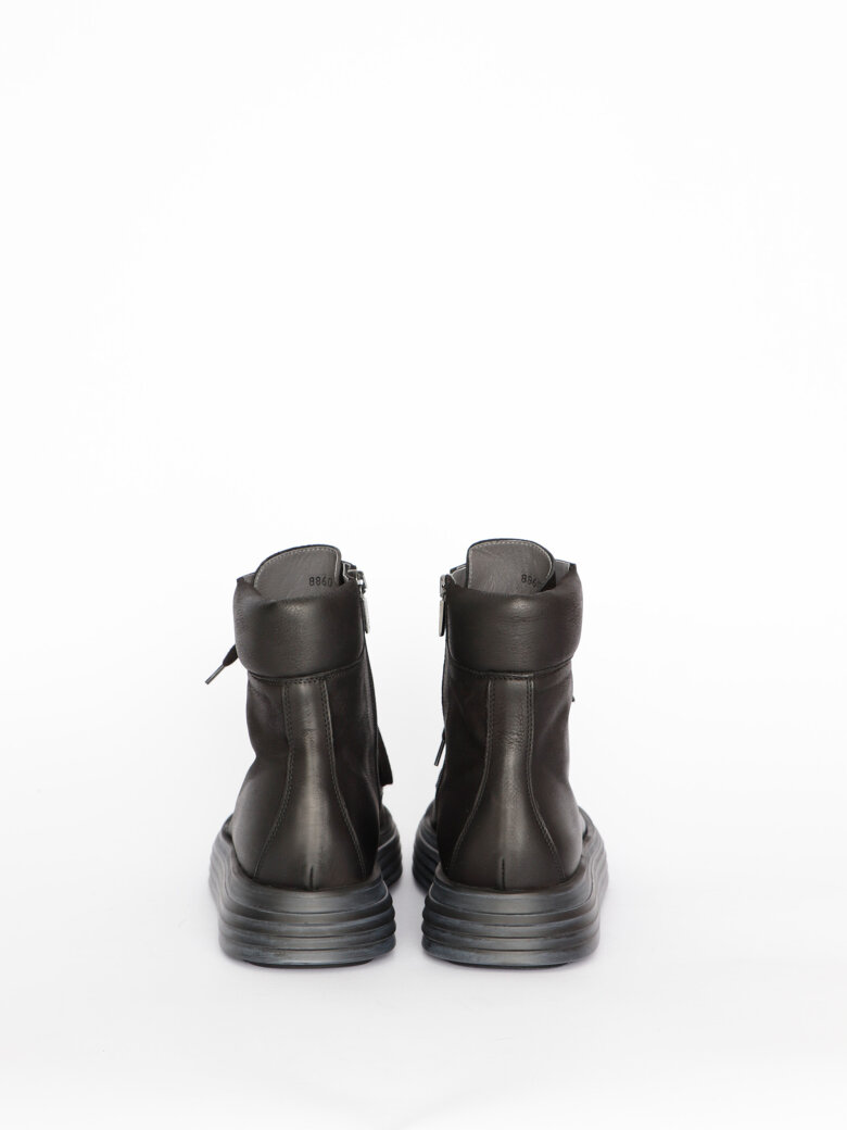 Lofina - Men's boots with laces and zipper