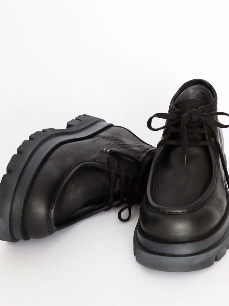 Lofina - Mens shoe with laces