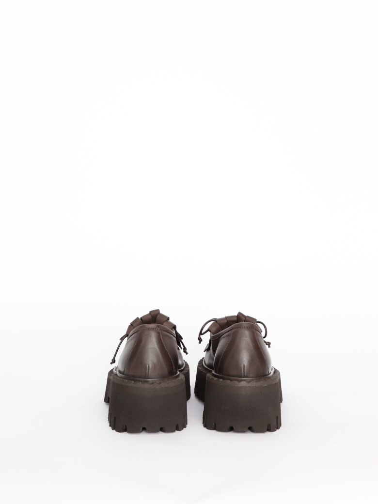 Lofina - Chunky loafer med frynser