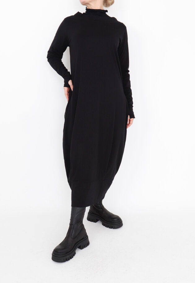 Sort Aarhus - Dress with boat neckline