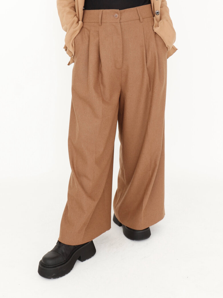 Sort Aarhus - Wide pants in a soft wool mix