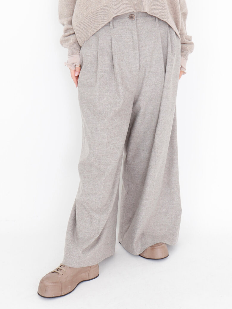 Sort Aarhus - Wide pants in a soft wool mix