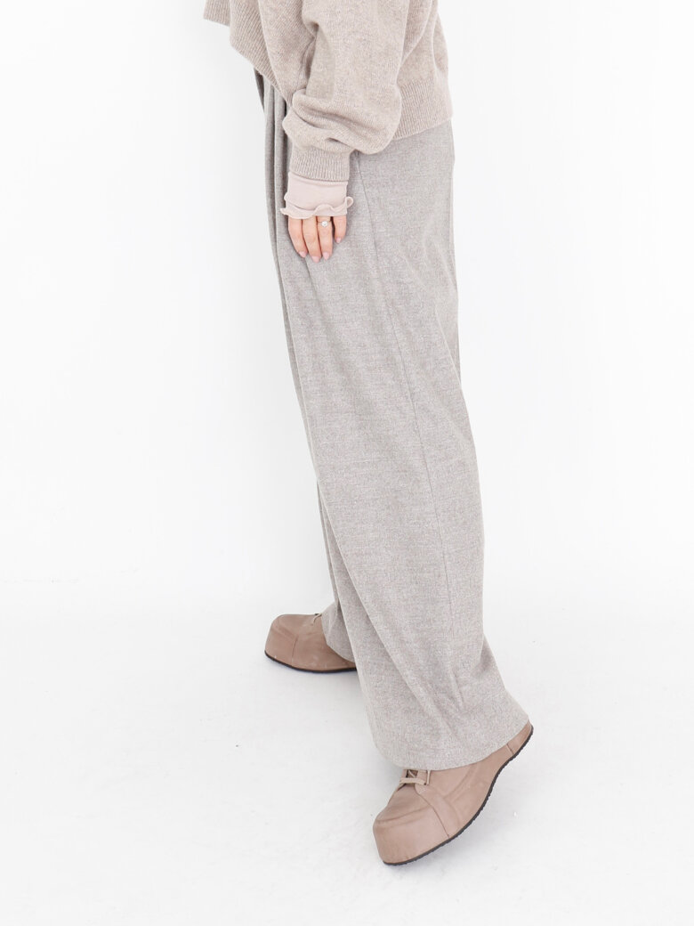 Sort Aarhus - Wide pants in a soft wool mix