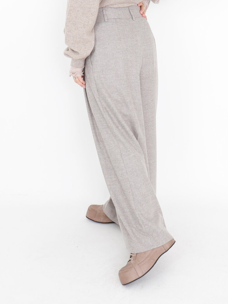 Sort Aarhus - Wide pants in a soft wool mix