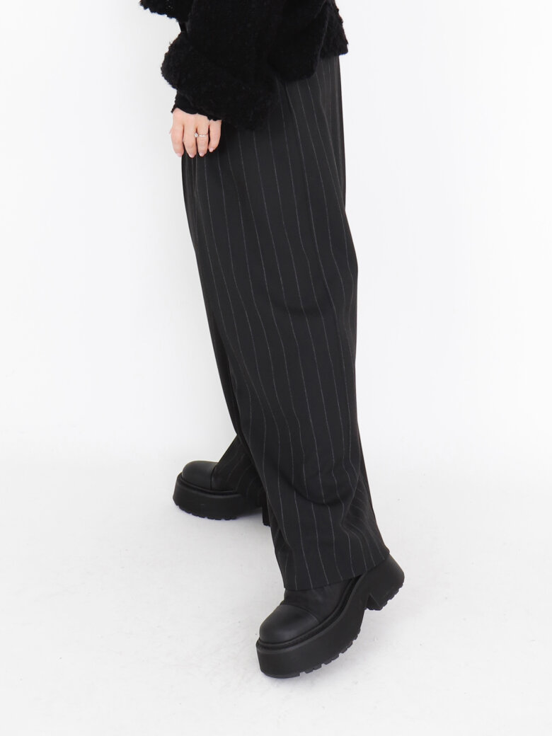 Sort Aarhus - Wide pants with pockets